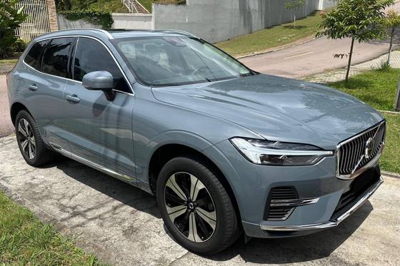 VOLVO XC60 2.0 T8 RECHARGE PLUS AWD GEARTRONIC VOLVO XC60 2.0 T8 RECHARGE PLUS AWD GEARTRONIC